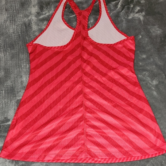 Nike Women's Pink Tank Top - Picture 4 of 6